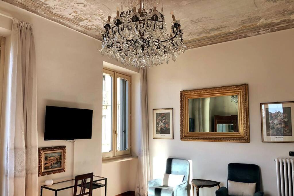 L'Angolo Di Casa Verrua Turin Exterior photo